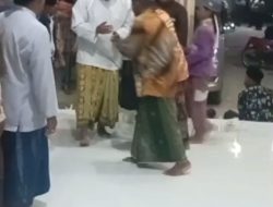 Ra Mahfud Hadiri Tahlilan Ke5 Masyarakat Antusias