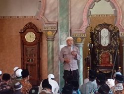 Kanit Binmas Polsek Waru Gelar Safari Jum’at Di Masjid Al Karomah Dusun Tlangi