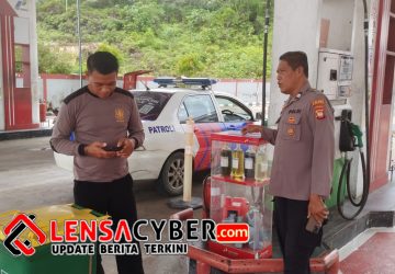 Patroli Siang Polisi Sambangi SPBU, Satpam Diajak Tingkatkan Kewaspadaan dan Jaga Kamtibmas