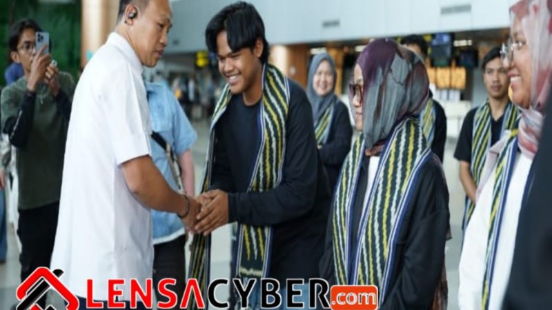 Jembatan Ilmu ke Negeri Tirai Bambu, PT DIB Utus Pemuda Kalbar Kuasai Teknologi Aluminium