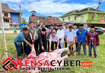 Momen Iduladha: Wartawan dan LSM Lampung Timur Bersama Berbagi Kasih