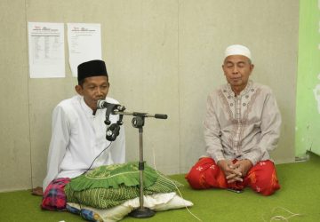 Malam puncak acara haftatul imtihan ya ke 44 di pondok pesantren Nurul Wahid Al Wahyuni pengasuh KH. SUBAWEH berjalan hikmad