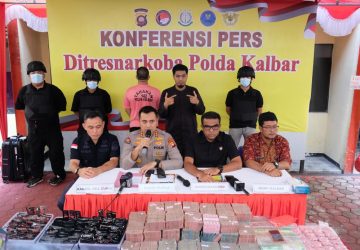 Polda Kalbar Tangkap Bandar Narkotika Sita 4,3 Kg Sabu Heroin,Ekstasi,Cartridge dan Uang Tunai 3,8 M