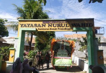 Riuh Antusias Warga Melihat Kegiatan Pondok Pesantren Nurul Wahid Al Wahyuni, Desa Sumberan Kecamatan Besuk Kabupaten Probolinggo