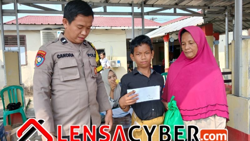 Sunatan Massal Hari Bhayangkara ke-80 Ringankan Beban Seorang Buruh 62 Tahun di Natar