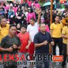 Hujan Tak Menyurutkan Semangat, Ribuan Warga Melawi Padati Car Free Day dan Senam Bersama HUT Bhayangkara ke-80