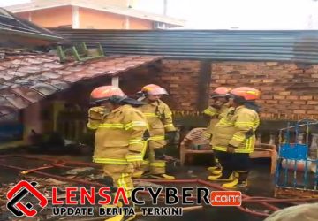 Kebakaran Hanguskan Rumah di Tangga Buntung Palembang, 3 Anak Alami Luka Bakar
