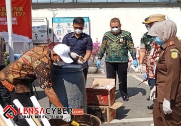 Komitmen Penegakan Hukum, Kejari Pemalang Musnahkan Ribuan Barang Bukti Inkracht