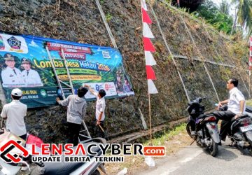 ‎Pemdes Bakauheni Pasang Baleho Lomba Desa Helau, Wujudkan Semangat Menuju Desa Hijau, Elok, Lestari, Aman dan Unggul