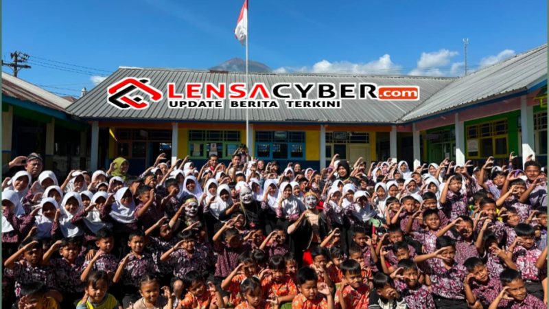 Filosofi Punokawan di Hari Anak Nasional, Arif Senoaji Menjelma Semar Ajangsana Kesejumlah Sekolah