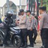 Polres Lampung Selatan Bagikan Ratusan Bendera Merah Putih Sambut HUT RI ke-81 ‎