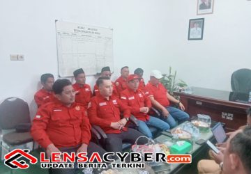 DPC Madas Sedarah Audiensi dengan DLH Sampang, Sepakat Tambah TPS, Armada Sampah dan Kurve Mingguan di 4 Kecamatan Pantura