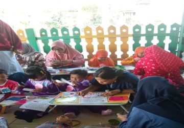 Meriah, 256 Peserta Unjuk Gigi dalam Lomba Kolase Ibu dan Anak IGTKI SU II