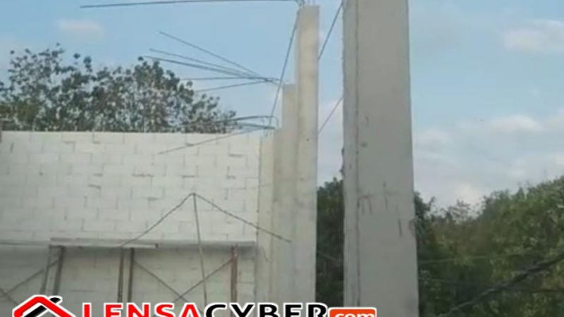 Sudah Bayar Rp6 Juta, Pemilik Toko di Sampang Keluhkan Kabel PLN Belum Dipindah