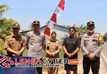 Polres Ketapang Salurkan 16 Ton Air Bersih untuk Warga Tanjung Baik Budi, Wujud Kepedulian Polri di Tengah Kemarau