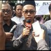 Memaksakan Eksekusi Salah Percil, Ratusan Warga Turun ke Jalan