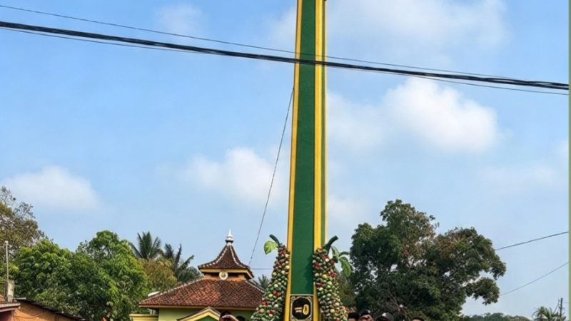 Bupati Ela Hadir di Sukadana Baru: Resmikan Tugu Lada Sebagai Simbol Kebangkitan